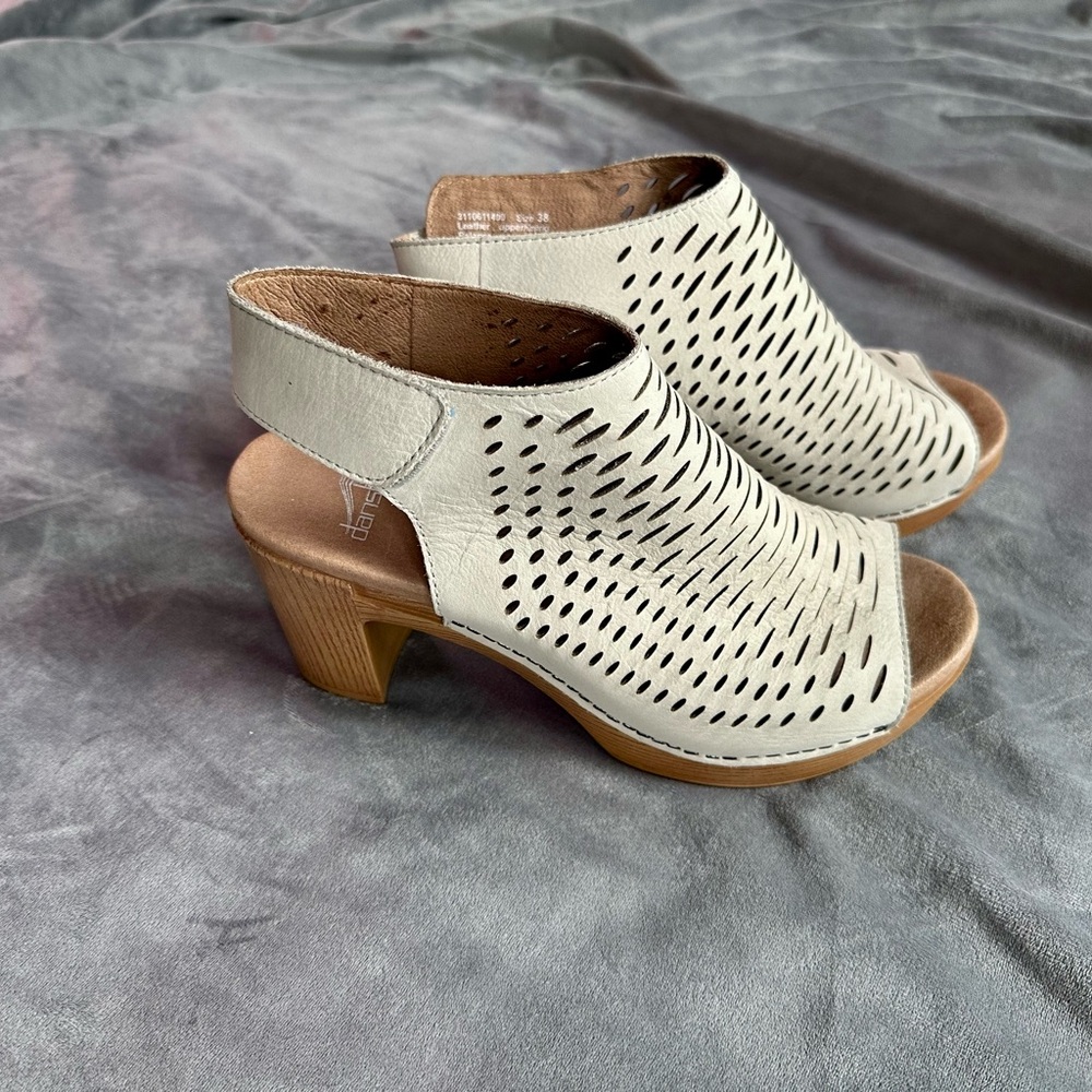 Dansko Danae Block Sandals size 38